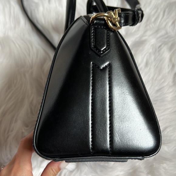 Givenchy mini Antigona bag black - Picture 8 of 16